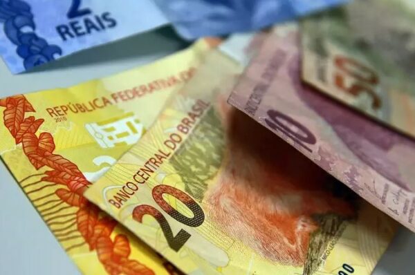 Reforma tributária: veja o que muda com o projeto aprovado pela Câmara