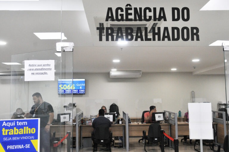 Semana começa com 161 vagas disponíveis nas agências do trabalhador