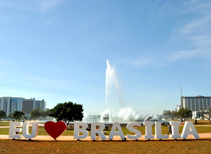 Brasília comemora 63 anos com shows gratuitos e atrações pela cidade
