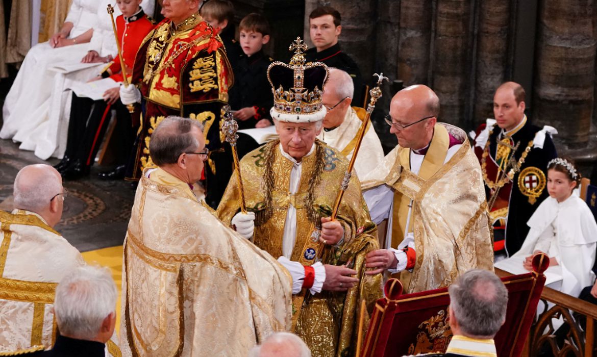 Rei Charles III é coroado neste sábado, em Londres