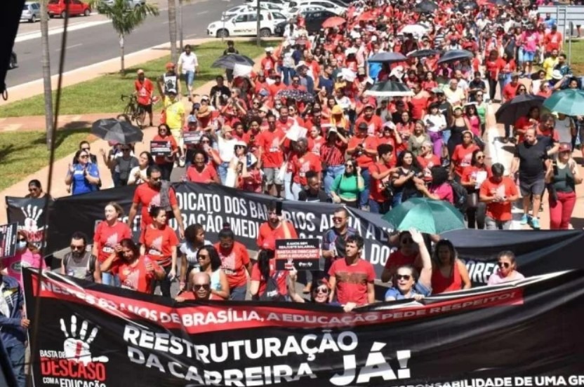 Paralisação tem baixa adesão da categoria devido a uso político-partidário da mobilização