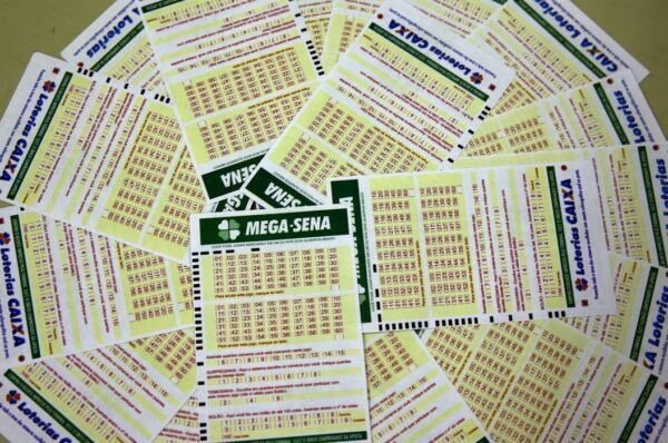 Mega-Sena sorteia prêmio acumulado em R$ 12 milhões neste sábado