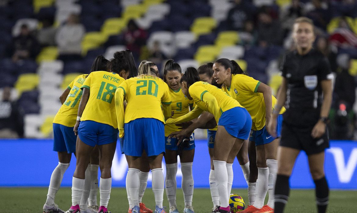 Esportes Governo adotará ponto facultativo em jogos da Seleção Feminina