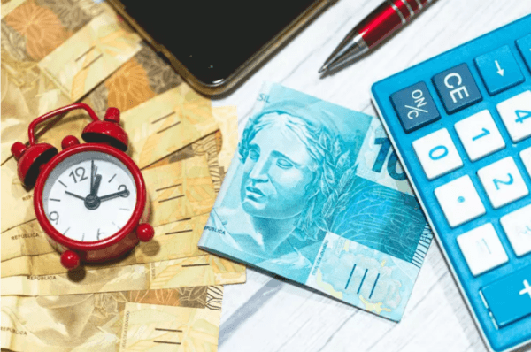 Envio de declaração do IR começa na próxima semana; veja regras