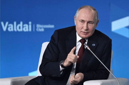 Vladimir Putin ameaça retomar testes com armas nucleares