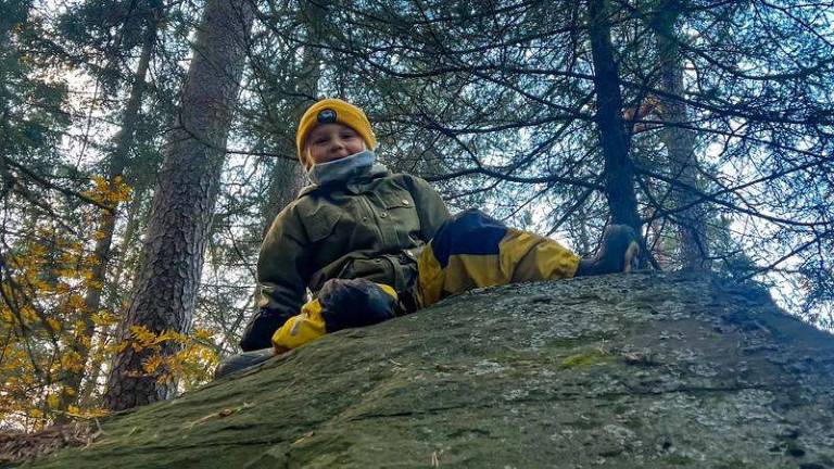 Como contato com natureza na escola pode melhorar sistema imunológico de crianças