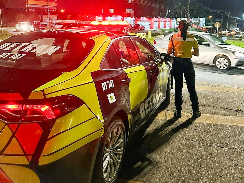 Condutores são flagrados alcoolizados no feriado de Finados