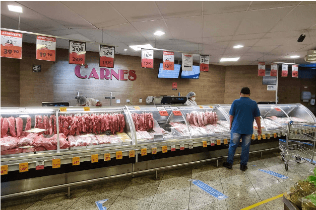 Primeiro ano de Lula 3 tem picanha 10% mais barata e cerveja 5% mais cara