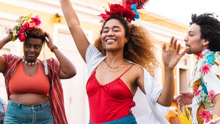 Carnaval e álcool: como amenizar o impacto da bebida