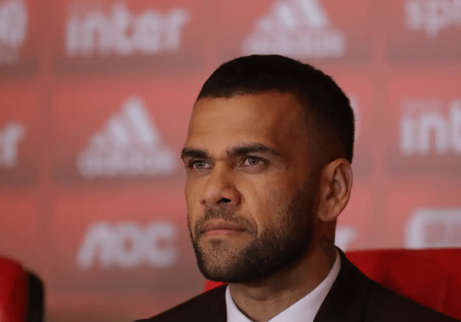 Duas mulheres depõem contra Daniel Alves em julgamento na Espanha