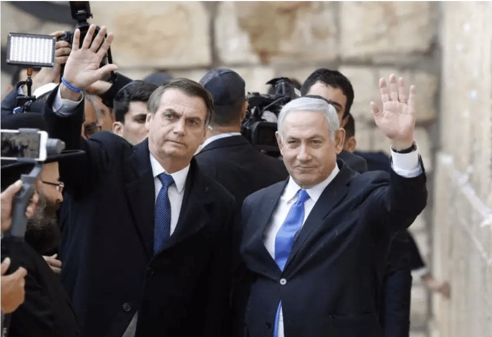 Bolsonaro pede que Alexandre de Moraes libere seu passaporte para viajar a Israel