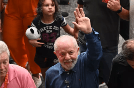 Imposto de Renda: Lula sanciona isenção para quem ganha até dois salários mínimos