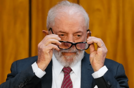 Lula diz que pode tentar reeleição em 2026 ‘para evitar que trogloditas voltem a governar’ o Brasil