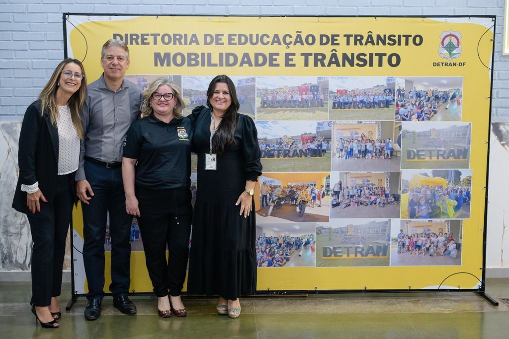 Detran nas Escolas forma mais 216 professores e 164 alunos do Ensino Médio