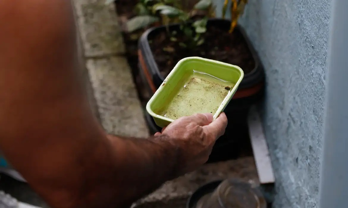 Dengue: A hora de prevenir é agora. Não espere as chuvas para agir