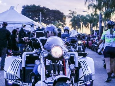 Pôr do sol no parque, cinema, sarau e festival de moto agitam fim de semana no DF