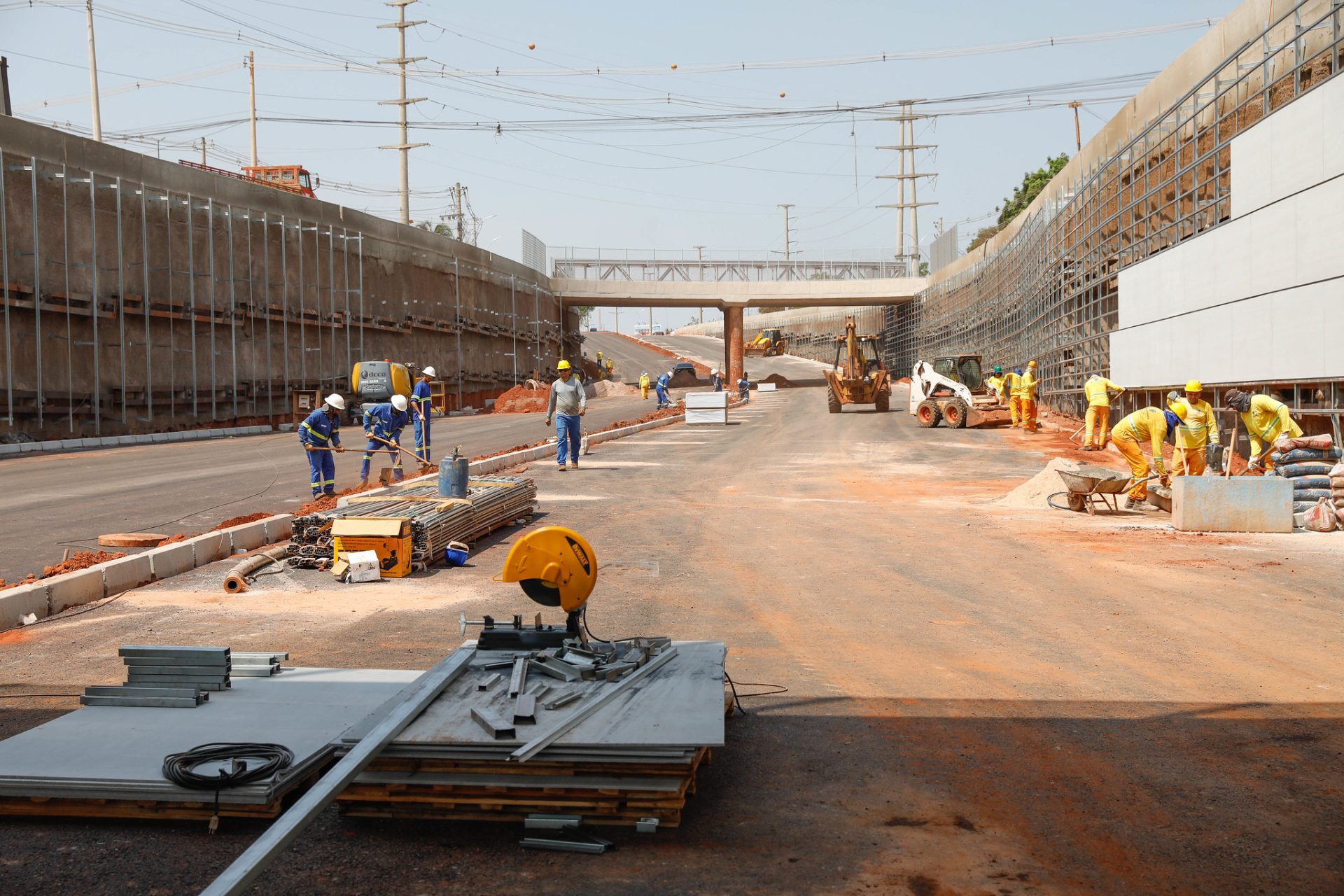 Obras de mobilidade em andamento vão beneficiar 400 mil motoristas em todo o DF