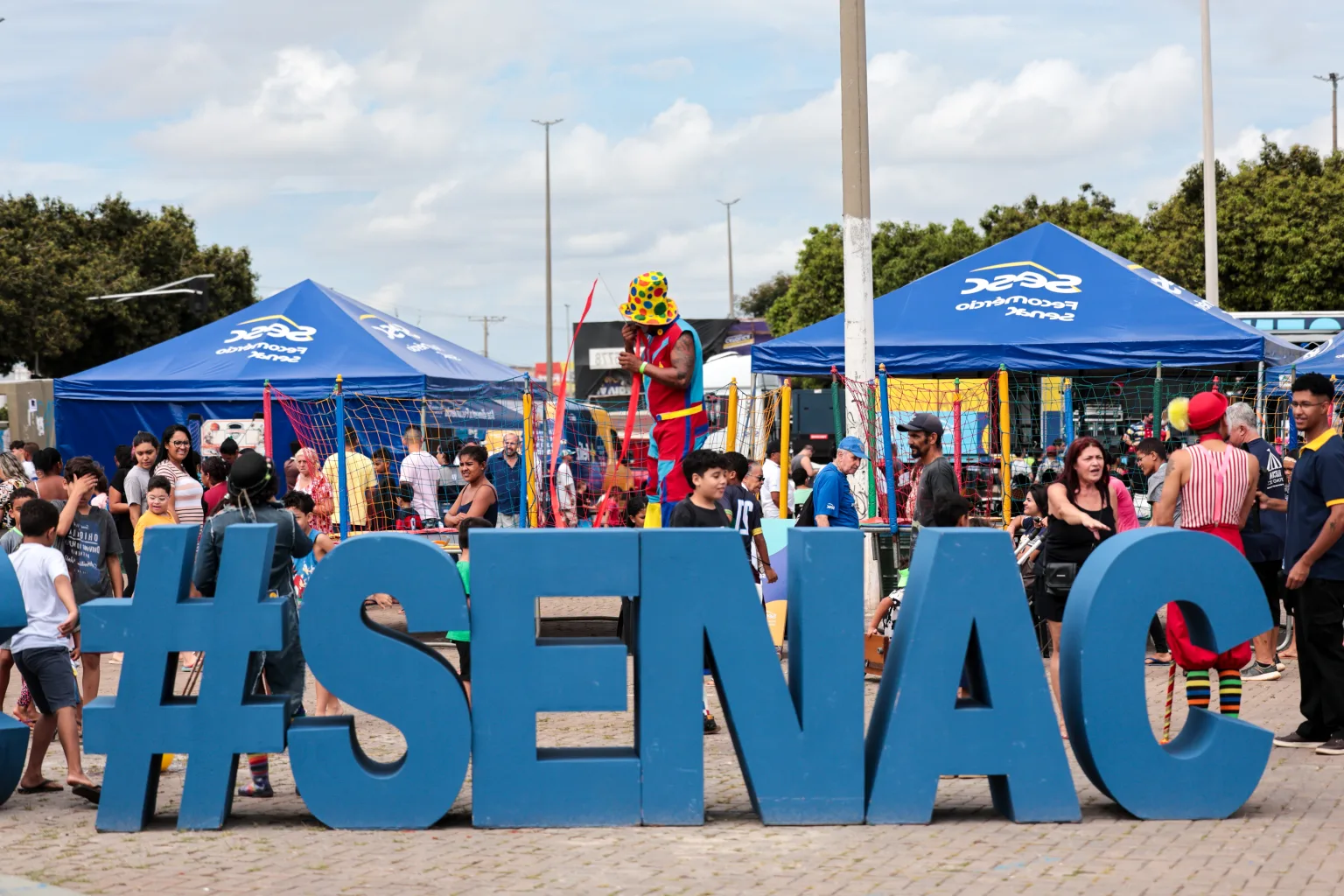 Fecomércio Mais Perto de Todos atrai mais de 8 mil pessoas com serviços gratuitos em Ceilândia