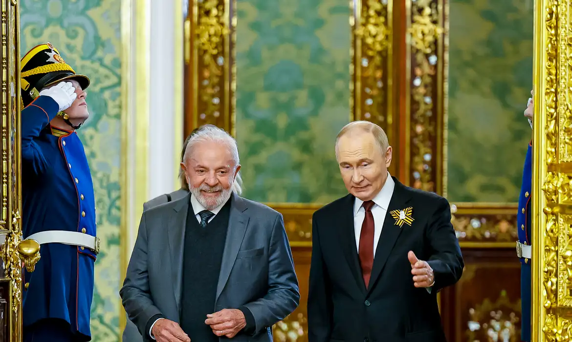 Viagem de Lula à Rússia e China aproxima países na política e economia