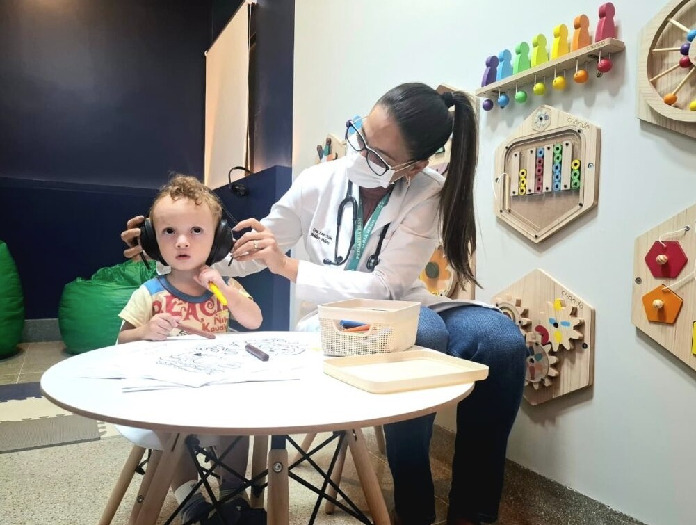 Primeiro espaço sensorial para crianças autistas no Centro-Oeste é inaugurado na rede pública de saúde do DF