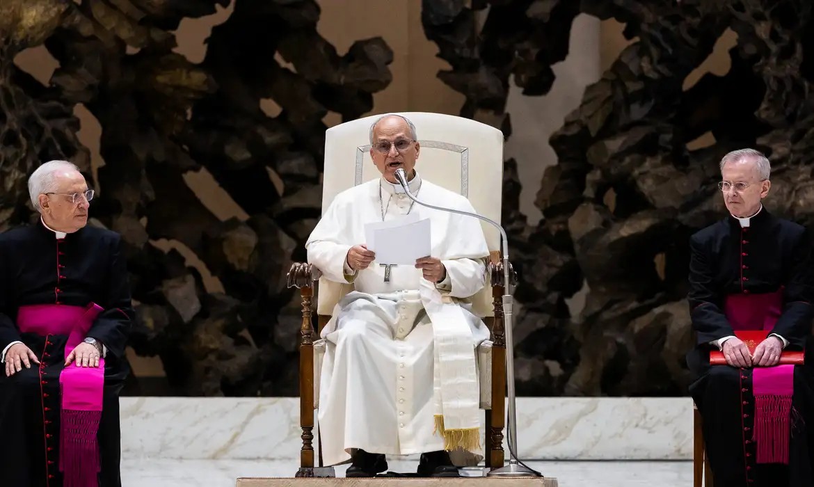 Papa denuncia violência no Sudão e pede diálogo e ajuda humanitária