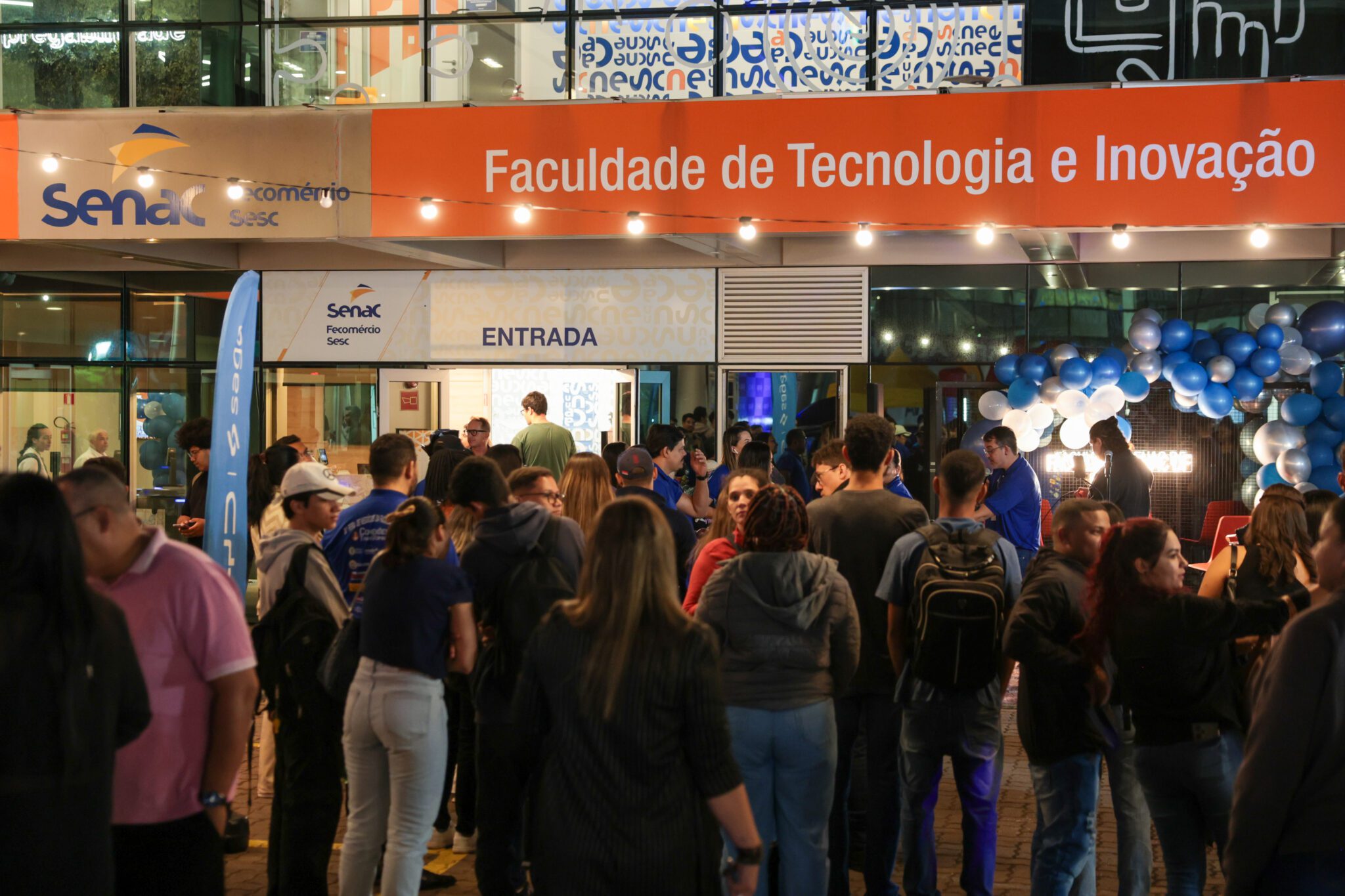 Faculdade Senac-DF oferece graduação e pós-graduação com foco em inovação e mercado de trabalho