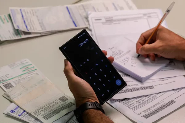 Pequenos negócios têm até dia 30 para renegociar dívidas com a União