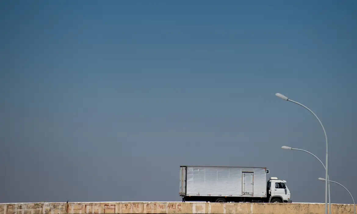 Move Brasil liberou quase R$ 2 bilhões para financiar caminhões