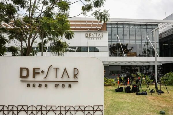 Bolsonaro melhora função renal, mas marcadores inflamatórios sobem