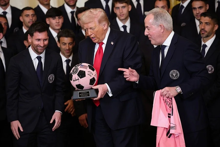 Donald Trump diz que Irã não deveria participar da Copa do Mundo