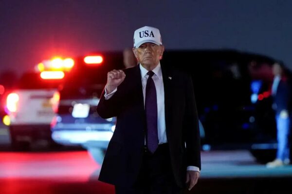 Trump ordenou ataque ao Irã para impedir programa nuclear e de mísseis