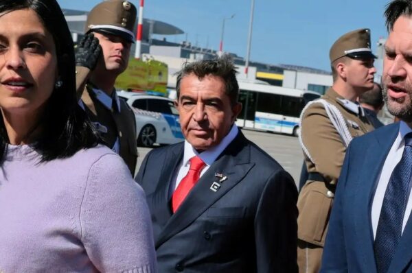 Enviado de Trump sugere que Itália substitua Irã na Copa do Mundo