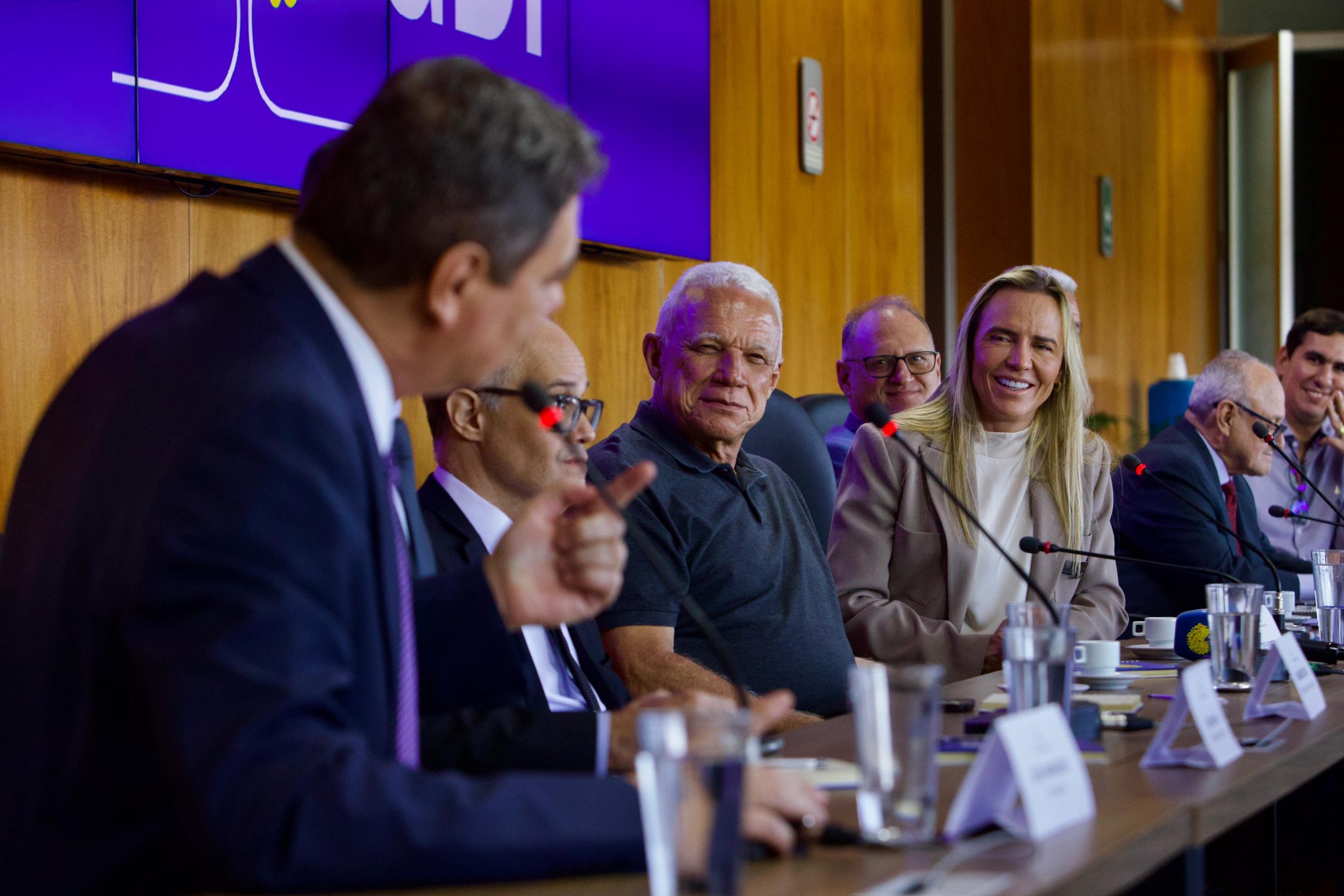 Supermercados do DF estão dispostos a valorizar produção local e aumentar oferta de produtos nas gôndolas