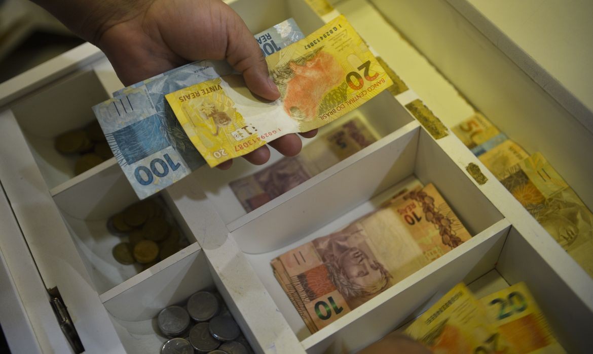 Desenrola: bancos devem transferir valores esquecidos a fundo público