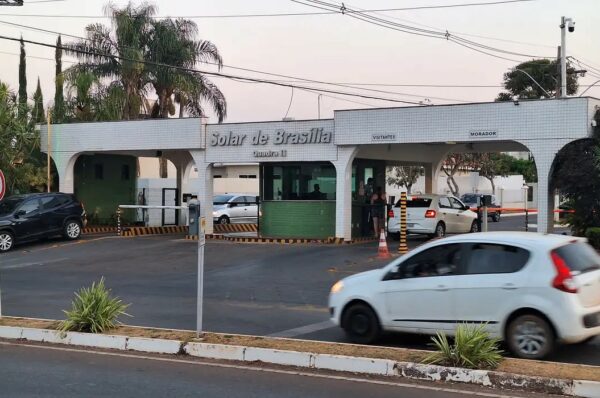 Moraes vai decidir se Bolsonaro continuará em prisão domiciliar