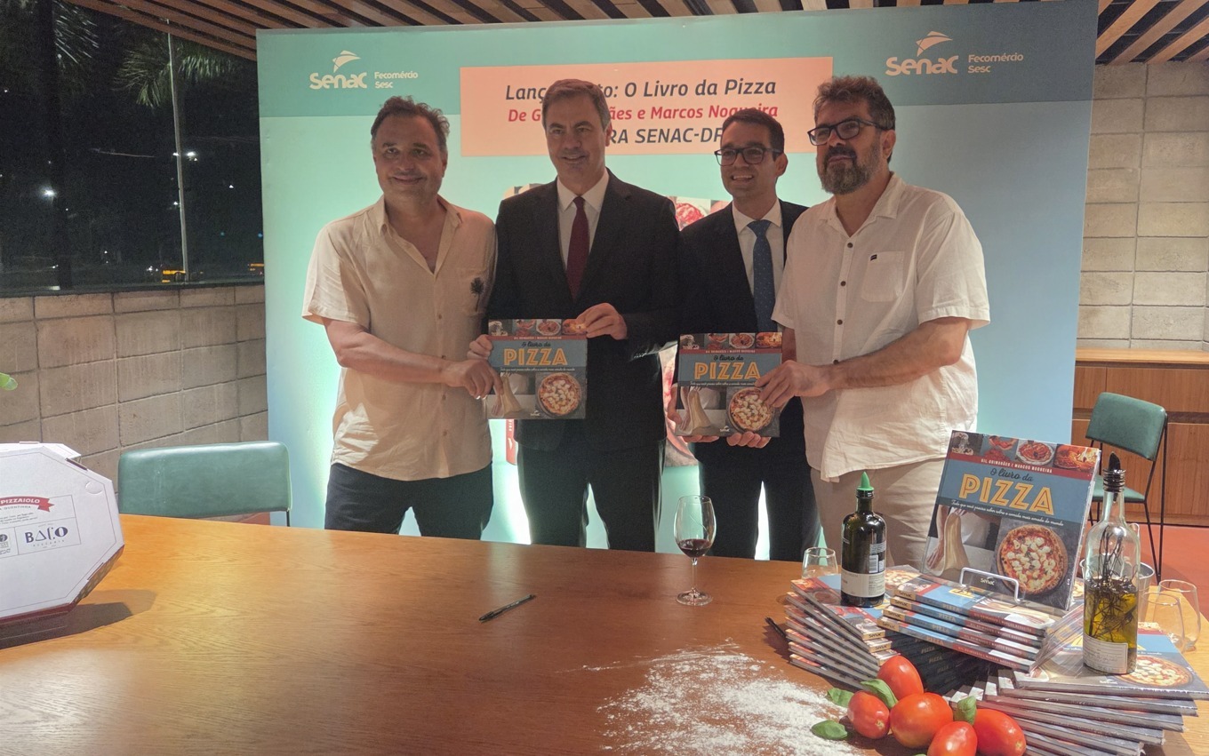 Lançamento de “O Livro da Pizza” reúne amantes da gastronomia em Brasília