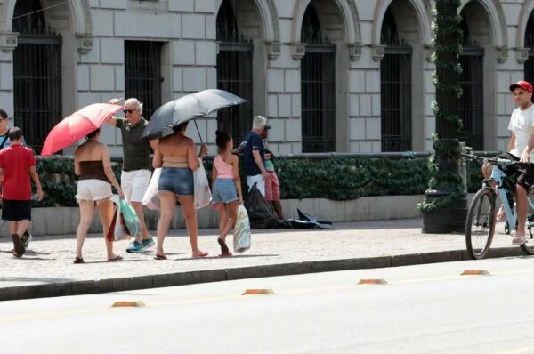 Onda de calor: Inmet emite alerta vermelho e temperaturas podem passar dos 40°C