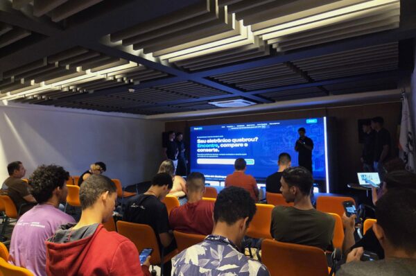 Alunos do Senac-DF criam aplicativos do zero em curso de Front-end