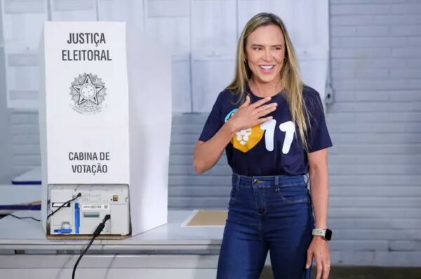 Celina Leão chega a 49,93% e entra favorita na disputa pela reeleição no DF
