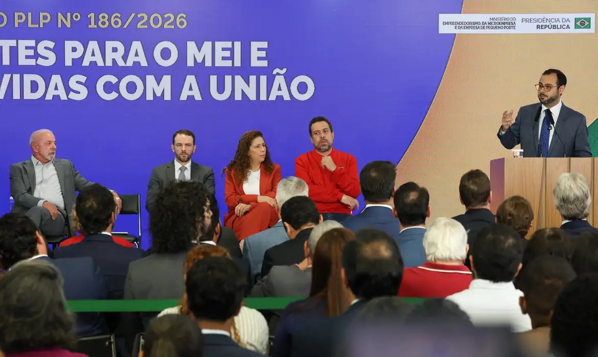 Nova lei do MEI perdoa dívidas e eleva teto para R$ 140 mil