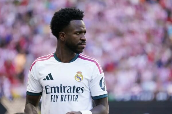 Vinicius Jr. é suspenso por quatro jogos e perde El Clásico contra Barcelona